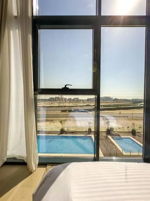 Naseem Modern Comforts 1-Bedroom Retreat In Meydan Dubai