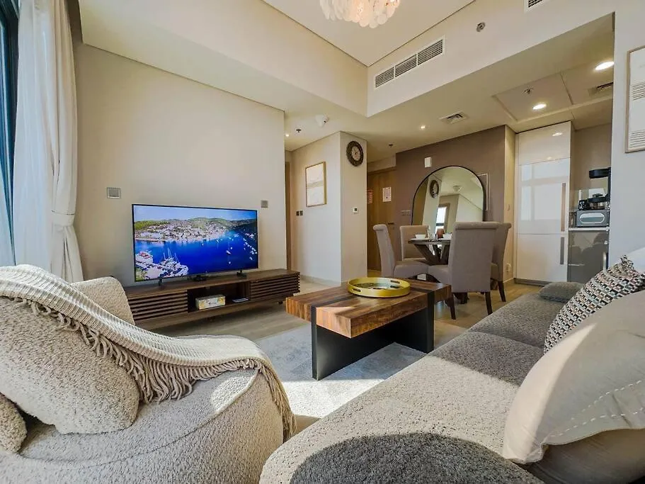 Naseem Modern Comforts 1-Bedroom Retreat In Meydan Dubai Apartment