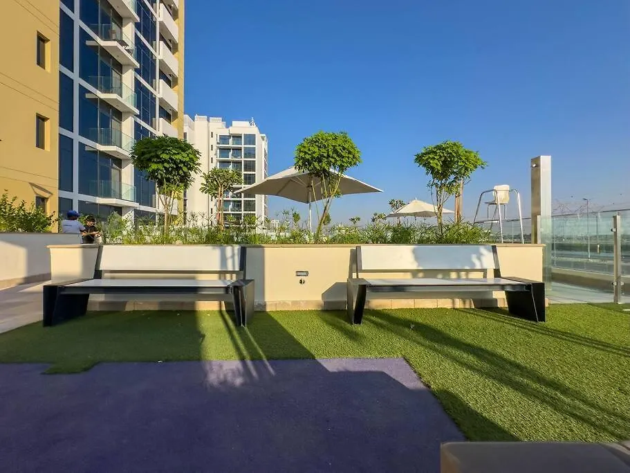 Naseem Modern Comforts 1-Bedroom Retreat In Meydan Dubai Apartment